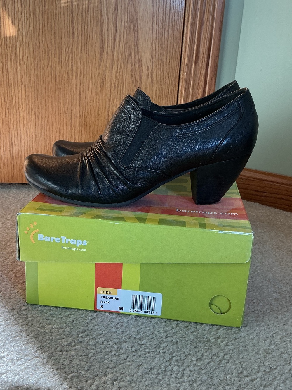 BareTraps Black Leather Mid-Heel Slip-On Dress Shoe